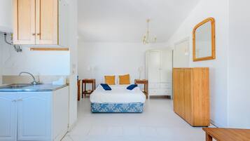 House, 3 Bedrooms, Terrace | 3 bedrooms
