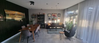 Solar Eclipse Luxury Home with Hot Tub in Akranes