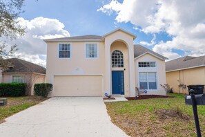 Exterior - Sunset Paradise Villa | Private South Facing Pool & Spa | Near Disney (Davenport)