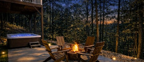 Tina de hidromasaje al aire libre