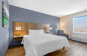 Standard Studio, Non Smoking (Refrigerator & Microwave) | Premium bedding, laptop workspace, iron/ironing board, free WiFi - Extended Stay America Premier Suites - Denver International Airport (Denver)