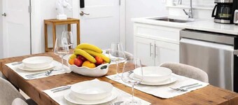 Spacious 3 Bed - Steps to Kendall