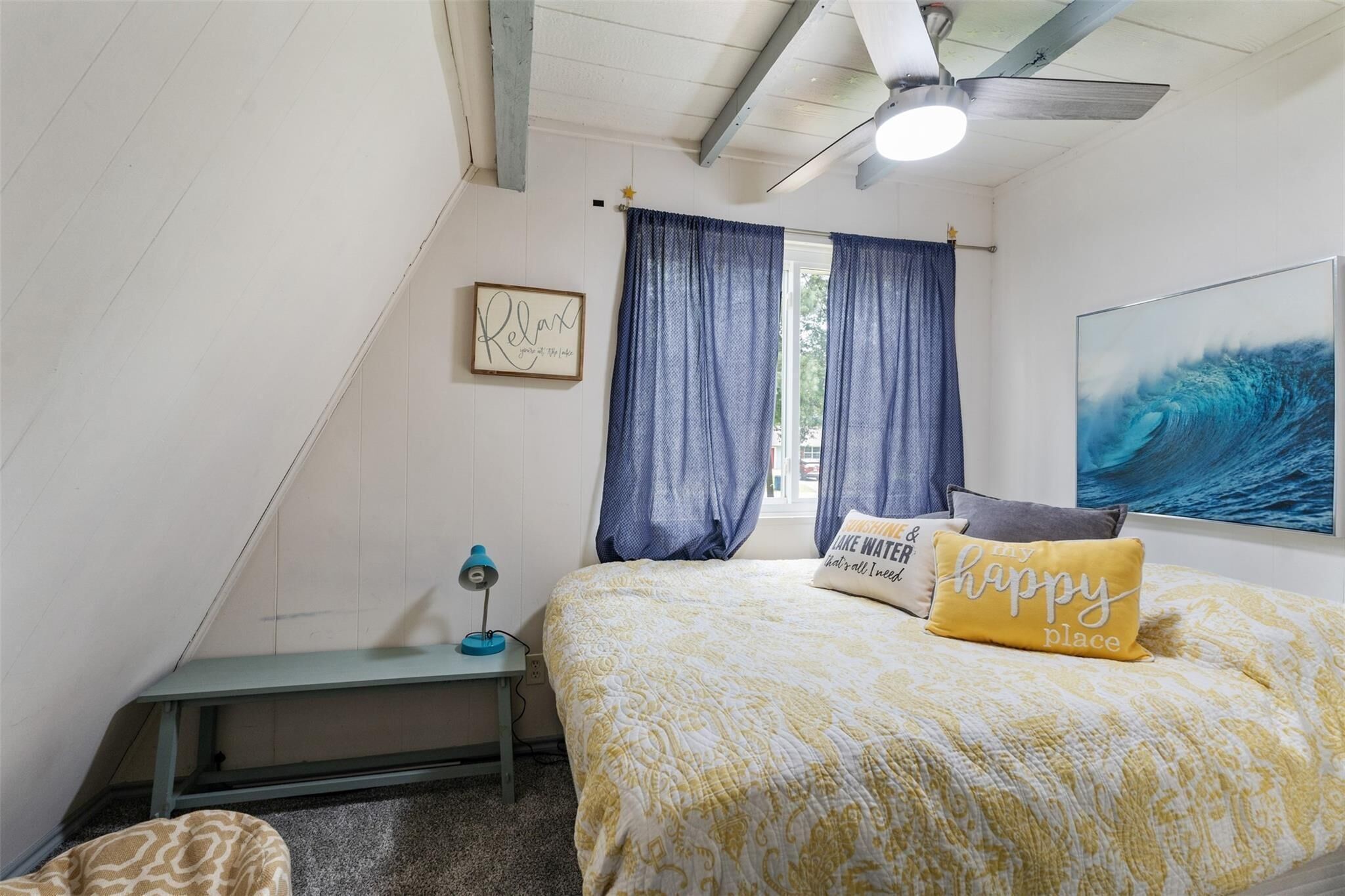 4 quartos, Wi-Fi de cortesia, roupa de cama