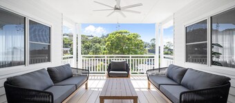 The Break White House by the Sea