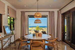 Dining - Palmaritos #5 CDS by The Agency Baja Travel (San Lucas)
