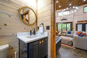 Interior - Oklahoma Smokeshow: Getaway with Hot tub, Playset, and indoor/outdoor fireplaces (Broken Bow)