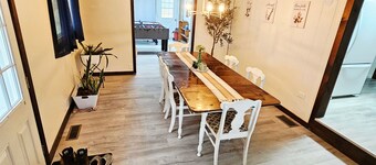 Riverside Retreat for Families & Pets with Game Room