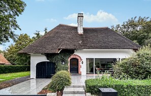 Exterior - Stunning home in Oostduinkerke with WiFi (Oostduinkerke)