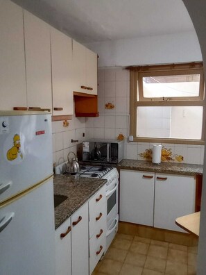 Private kitchen - Departamento 2 ambientes mar del plata (Mar del Plata)