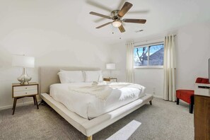 1 bedroom, desk, iron/ironing board, WiFi