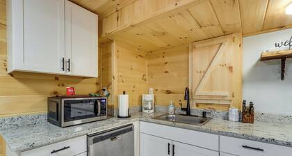 Escape to Nature! Cozy Blue Ridge Mtn Retreat