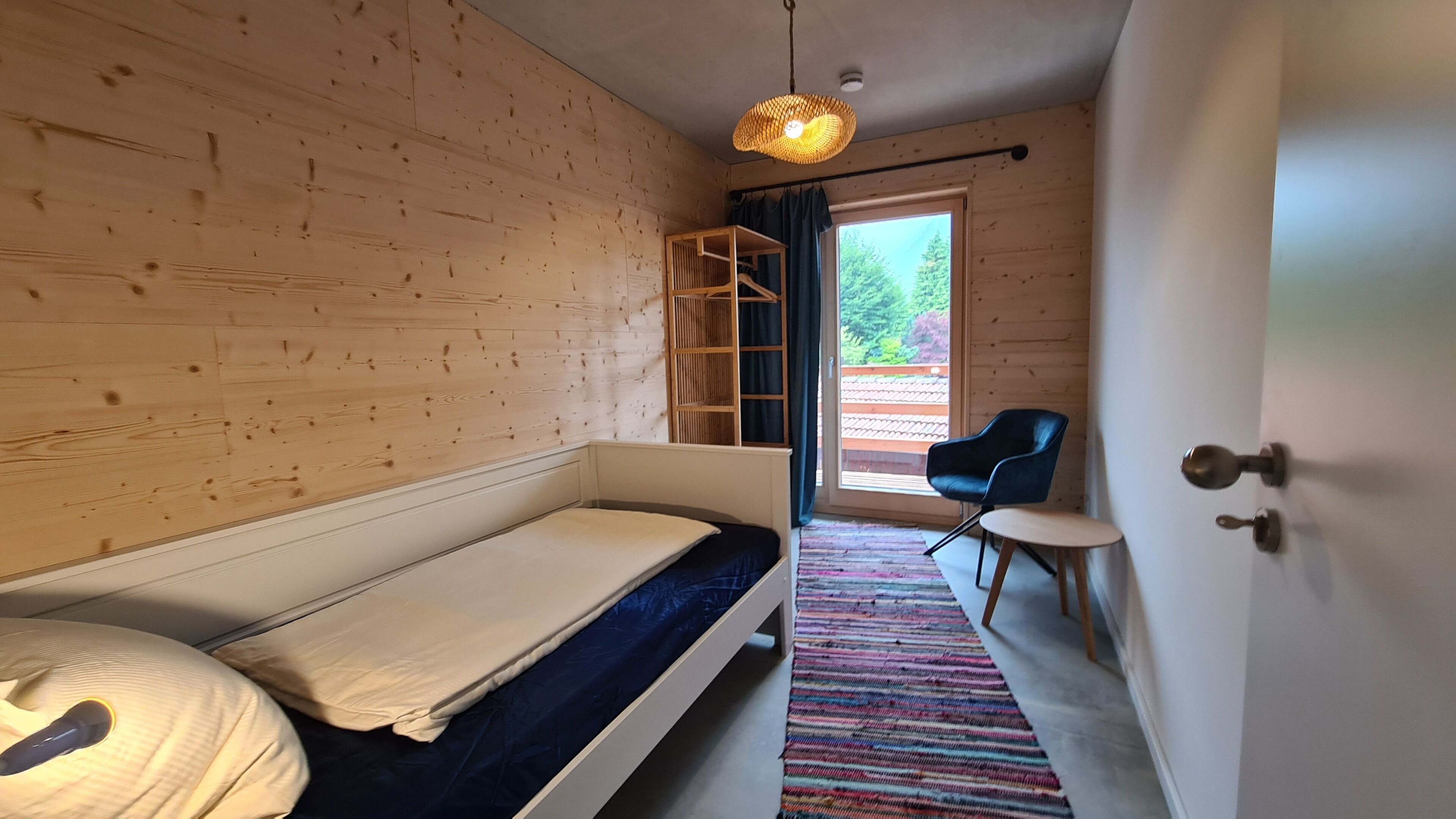 Classic Single Room, Balcony, Mountain View