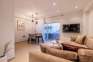 Smart TV - Διαμέρισμα 2 υπνοδωματίων-No1, Selozia Apartment (Zakynthos)