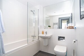 Bathroom - Brand New Skyline View 2BR Apartment with Pool Table - 21st Floor (Birmingham)