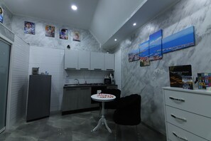 Interior - Experience the Magic of Naples: Vacation Rental in the Heart of the Historic Center (Napoli)