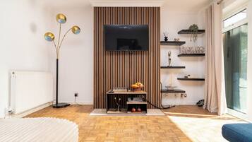 3 habitaciones, tabla de planchar con plancha y wifi gratis