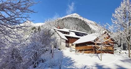 Kösslergut Farmhouse Bed & Breakfast