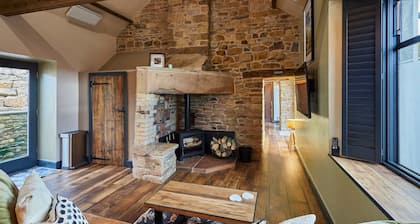 Host Stay Kingbridge Forge