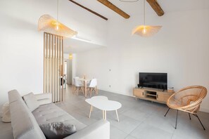TV - AS27129-P2 Canal View - 1 min walk to the sea - wifi - air conditioning (LE GRAU DU ROI)