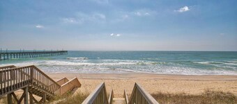 Close to Beach | 5BR Coastal Retreat | Sleeps 10