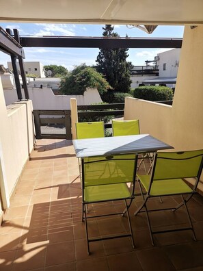 Outdoor dining - Port Nature Studio 307 - 2 people (AGDE)