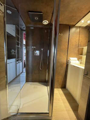 Hair dryer - QUINSHI - Port Nature Apartment 416 - Luxury - 2 people (AGDE)