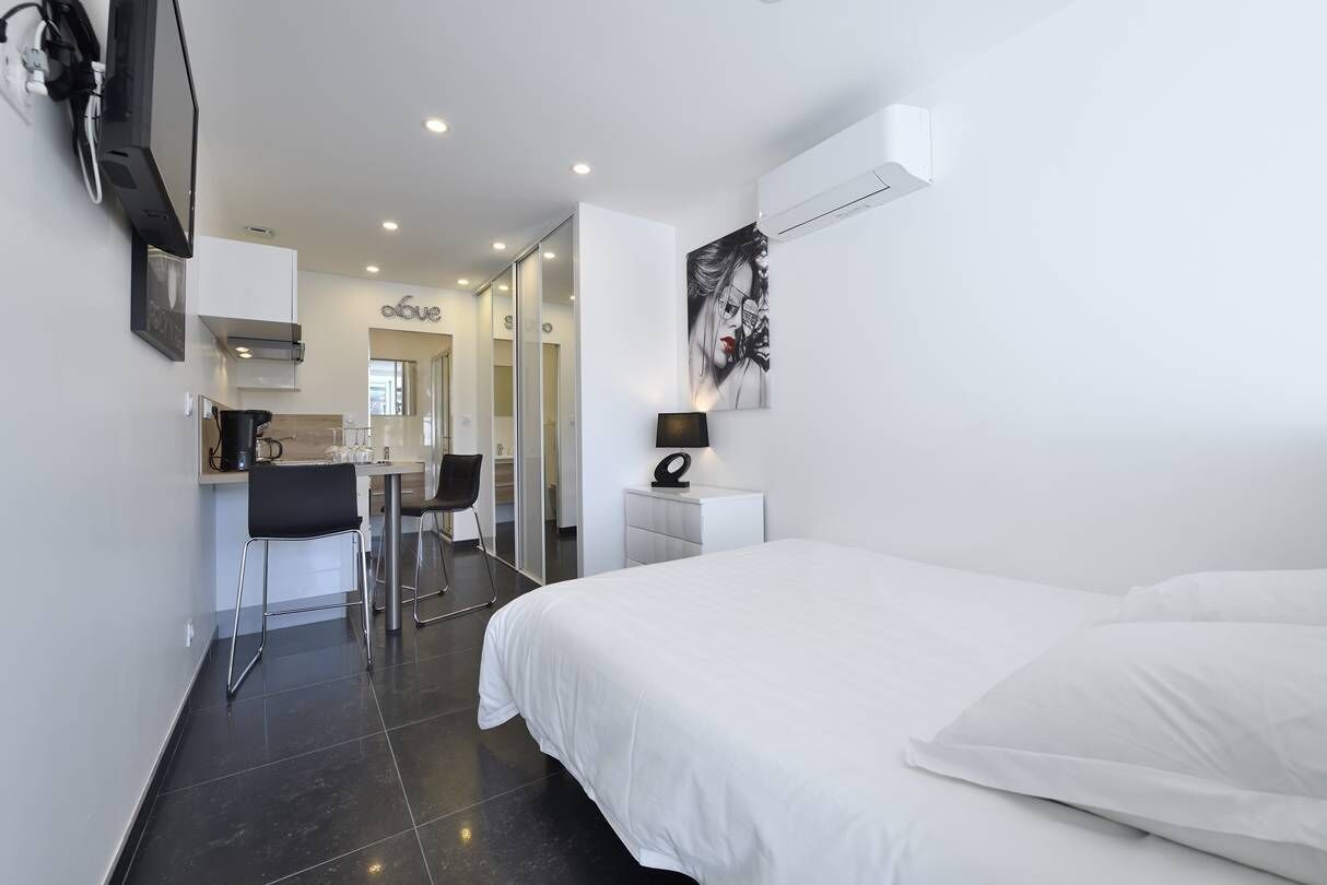 1 bedroom
