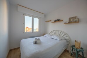 1 bedroom, iron/ironing board, WiFi, bed sheets - Le Nid de Cabourg - Welkeys (Cabourg)