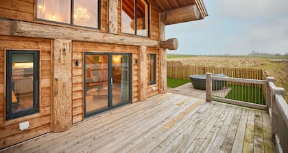 Host Stay Cabin on the Loch