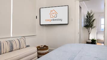 2 bedrooms, desk, iron/ironing board, travel crib