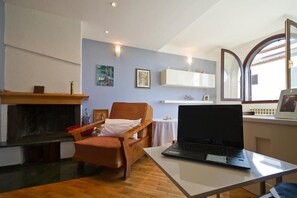 Interior - Apartment 2419/197054 (Istria - Pula), 2800m from the beach (Pula)
