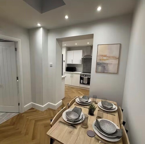 Perfect 5-bedroom house in Billingham, Stockton-on-Tees for your stay