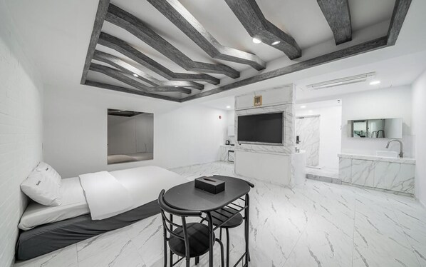 Deluxe Double Room - Gunsan Hasen Hotel (gunsan-si)