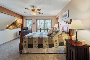 3 bedrooms, free WiFi, bed sheets - Relaxing Wintergreen Mountain Home-close to the ski slopes, hiking, hanging out (Nellysford)
