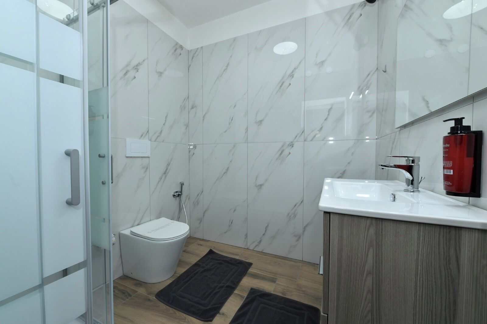 Double Room | Bathroom