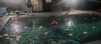 Cozy 1-bedroom apartment in welcoming Gray with AC