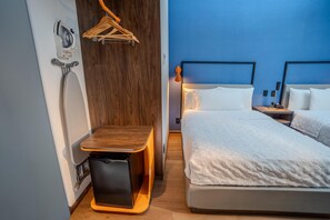 Habitación, 2 camas dobles | Wifi gratis