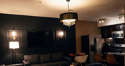 10 min. NYC affordable luxury Suite