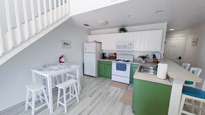 Fridge, microwave, oven, stovetop - Peaceful Penthouse Getaway with Stunning Views (Cayman Brac)