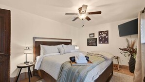 5 chambres, bureau, fer et planche à repasser, Wi-Fi gratuit