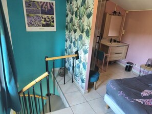 1 Schlafzimmer, Bügeleisen/Bügelbrett, kostenloses WLAN, Bettwäsche