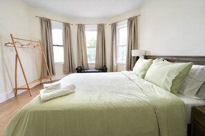 4 bedrooms, free WiFi, bed sheets - Premium 4BD/2BA Near •Boston •Encore Casino •Train (Somerville)