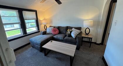 Terrific 2-bedroom upstairs condo with AC in charming Eastpointe