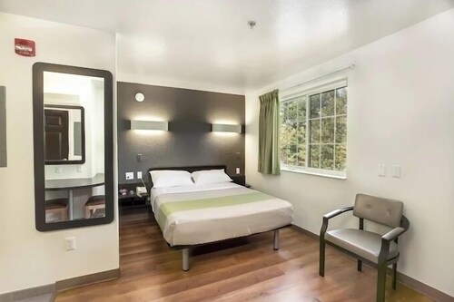 Studio Suite Near Rutgers