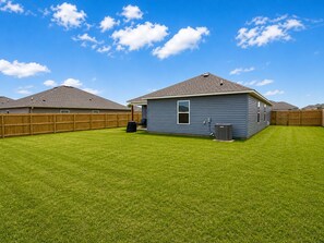 Exterior - Modern Family Retreat • 3BR/2BA • BBQ Patio • Designed for Comfort (Pea Ridge)