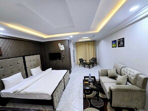 1 habitación y ropa de cama