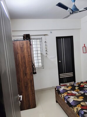 2 bedrooms