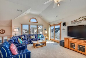 Living area - Always Dreaming - Corolla, Ocean Sands, 150 Yds to Beach, Oceanside, Pool, Hot Tub, Pets OK (Corolla)