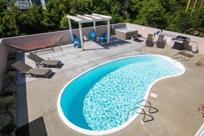 Pool - Always Dreaming - Corolla, Ocean Sands, 150 Yds to Beach, Oceanside, Pool, Hot Tub, Pets OK (Corolla)