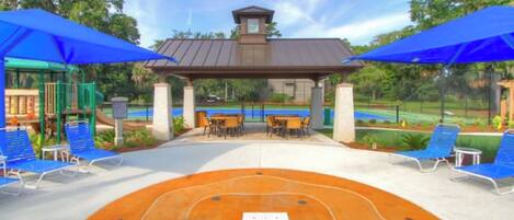 屋外ダイニングエリア